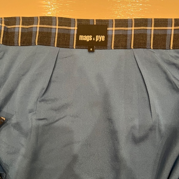 NWOT. MAGS & PYE plaid wrap mini skirt, Size 6 - Picture 4 of 5